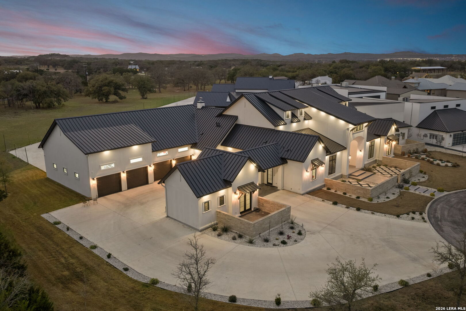 main property photo 128