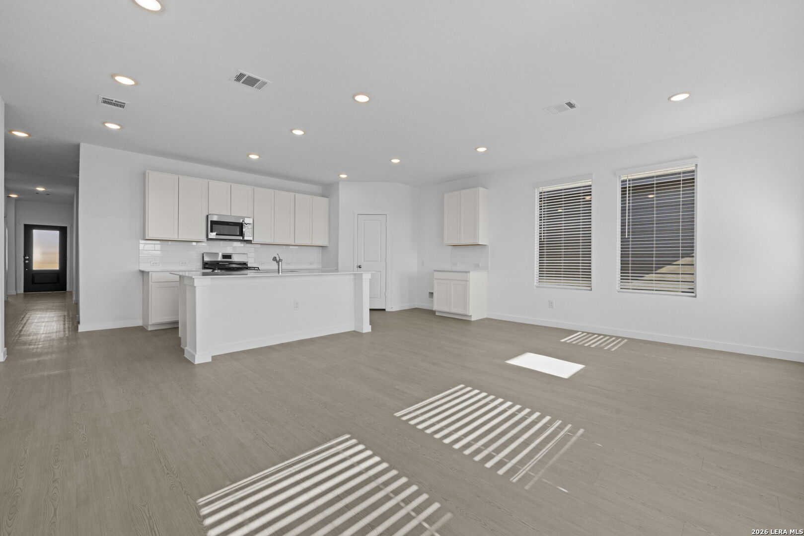 property viewer photo 14