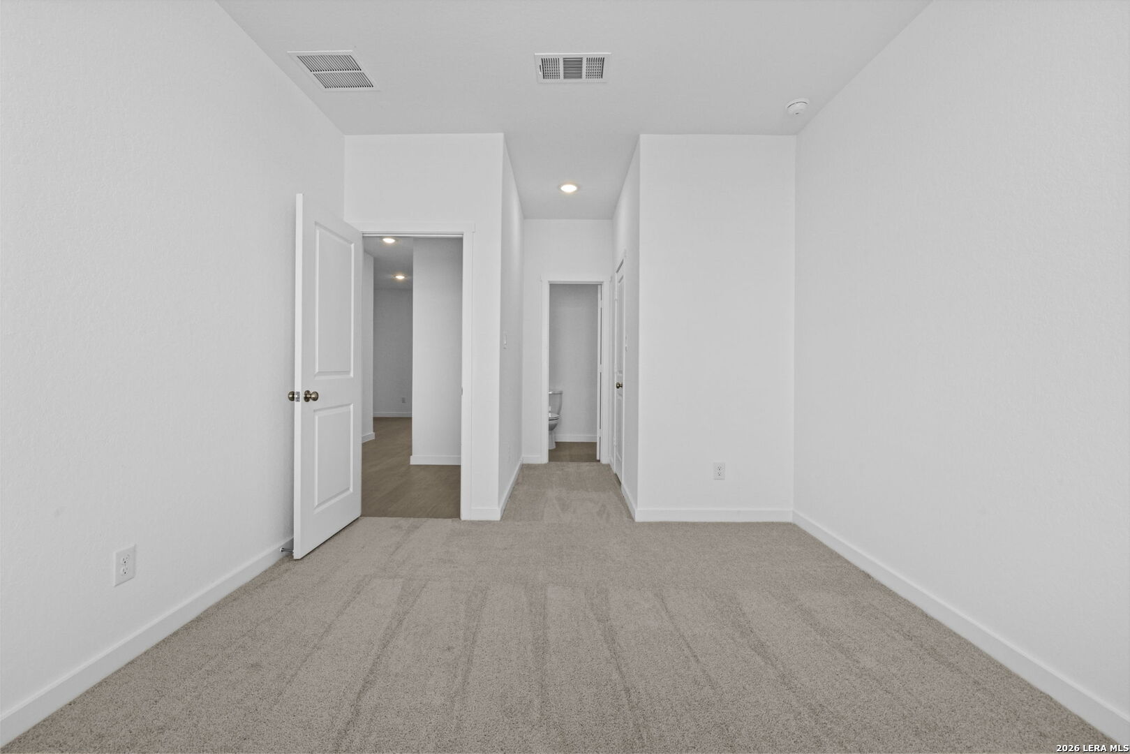 property viewer photo 2