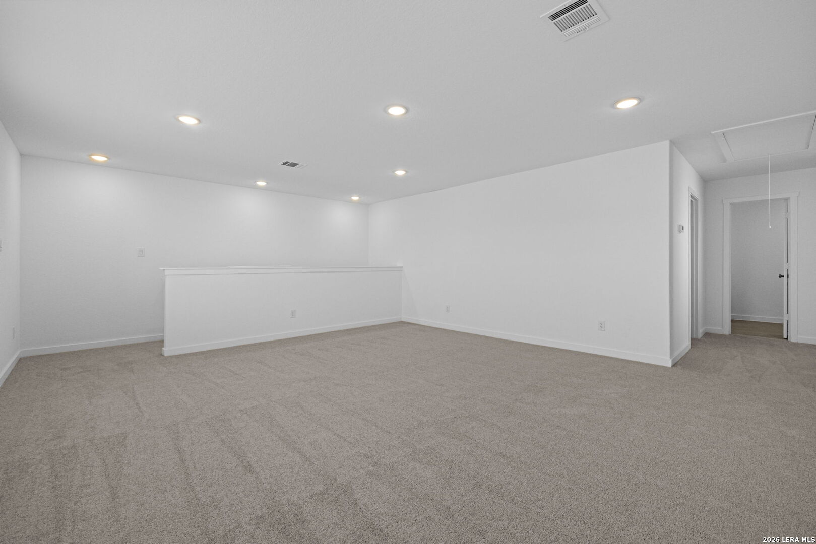 property viewer photo 21