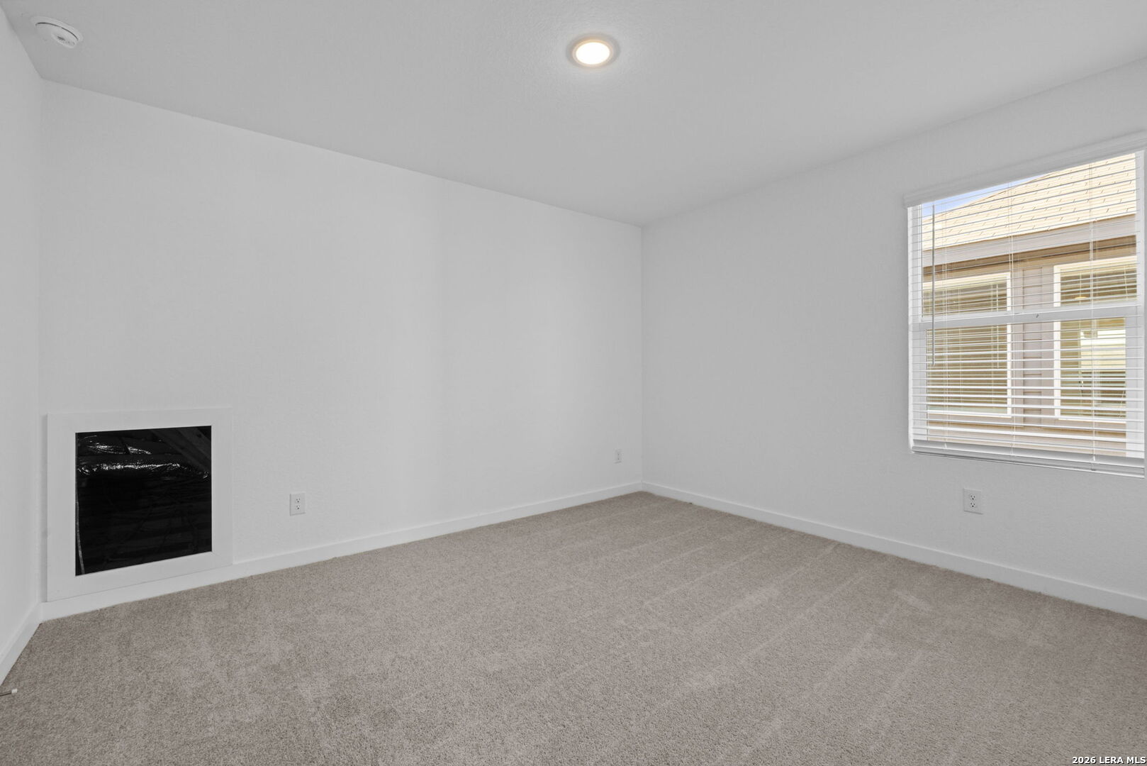 property viewer photo 27