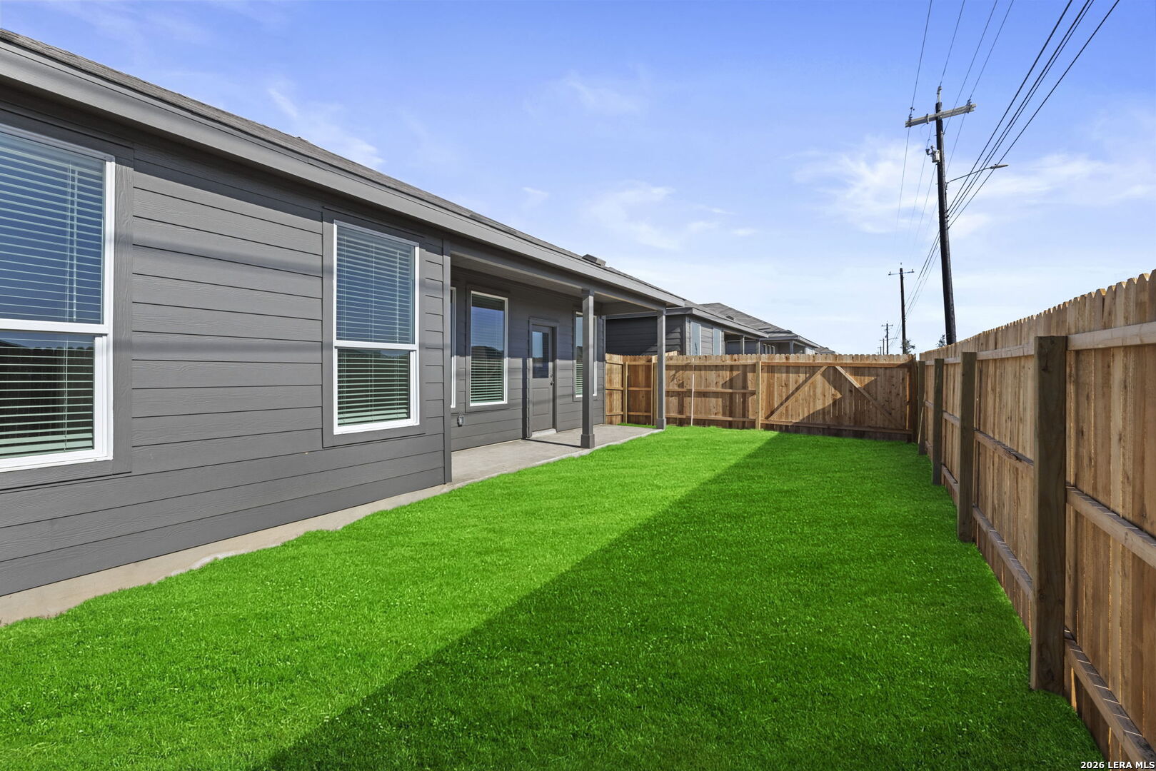 property viewer photo 31