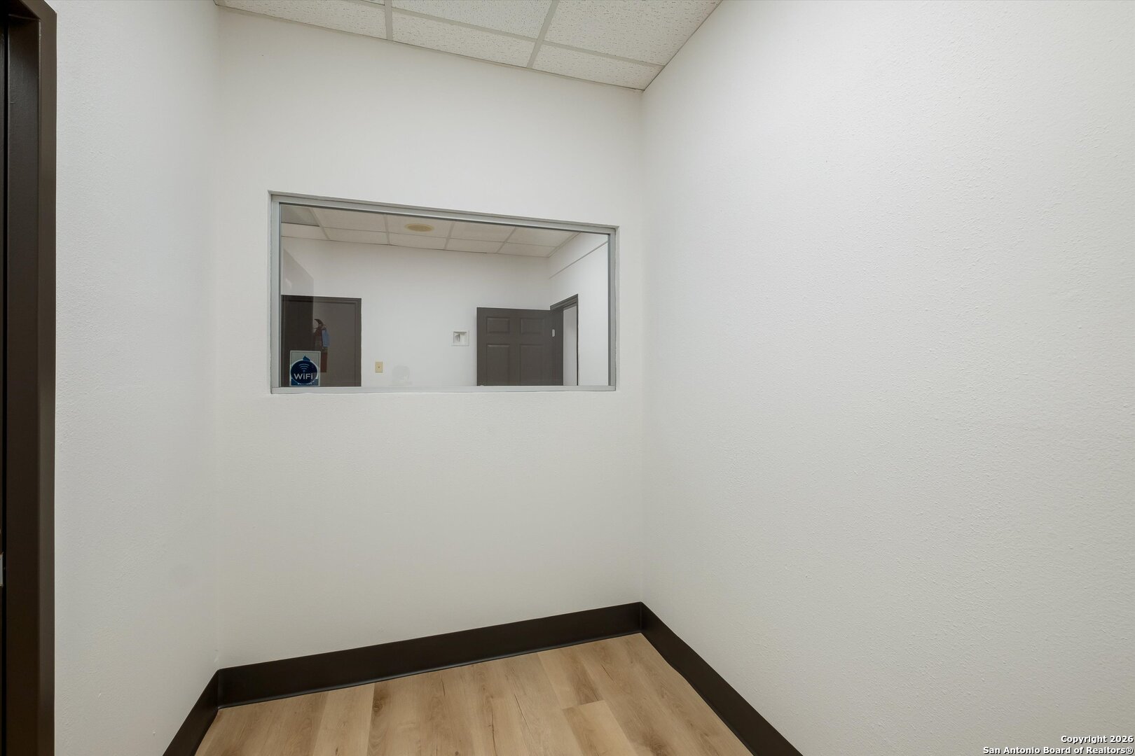 property viewer photo 19