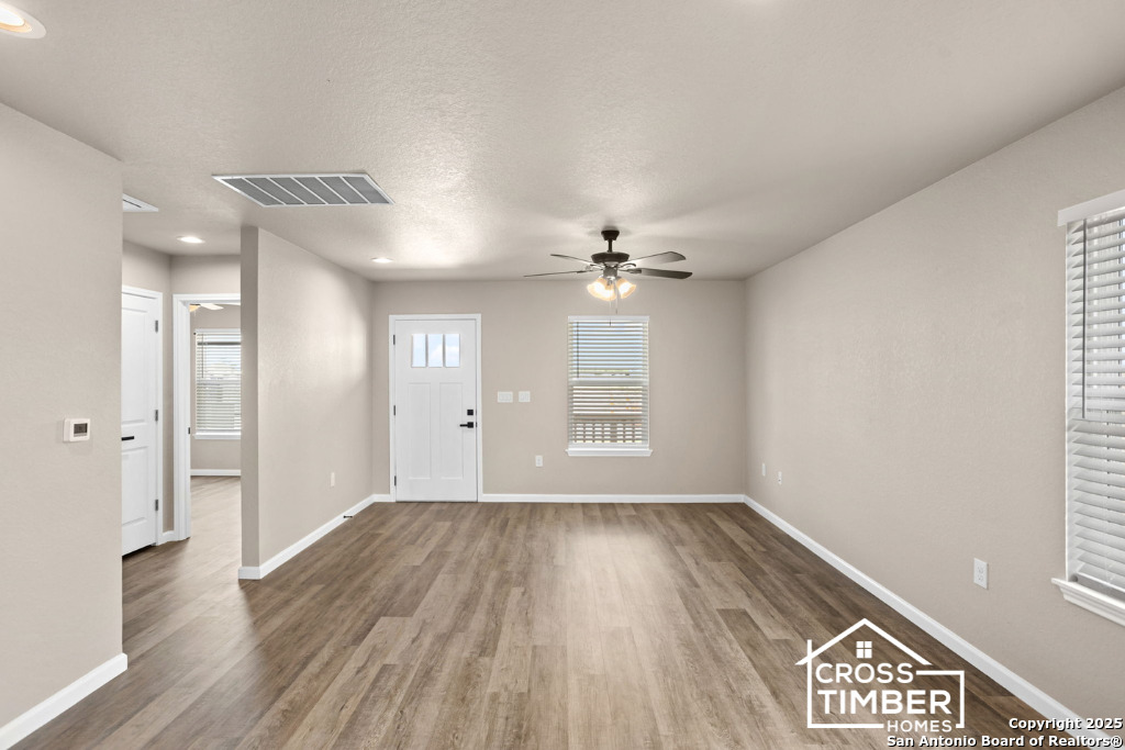 property viewer photo 3