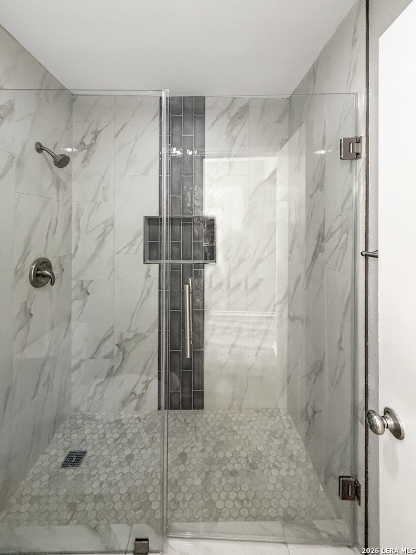 property viewer photo 28