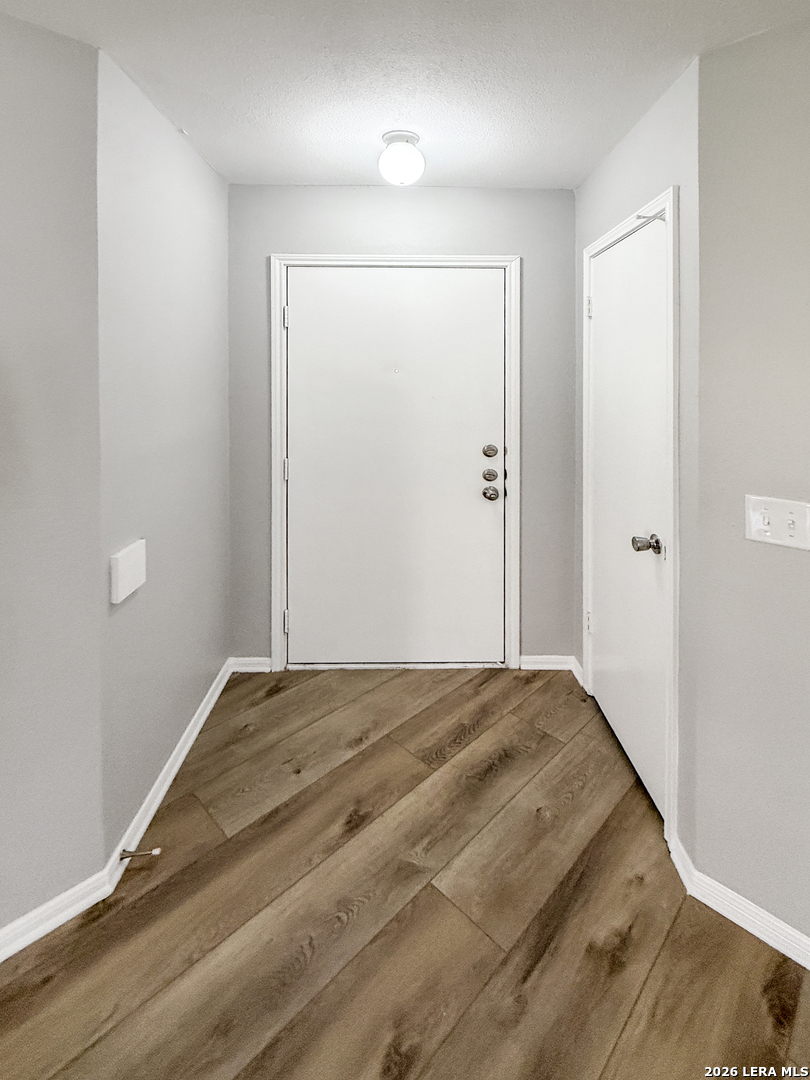 property viewer photo 37