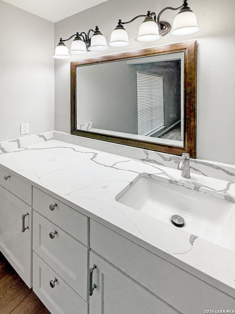 property viewer photo 39