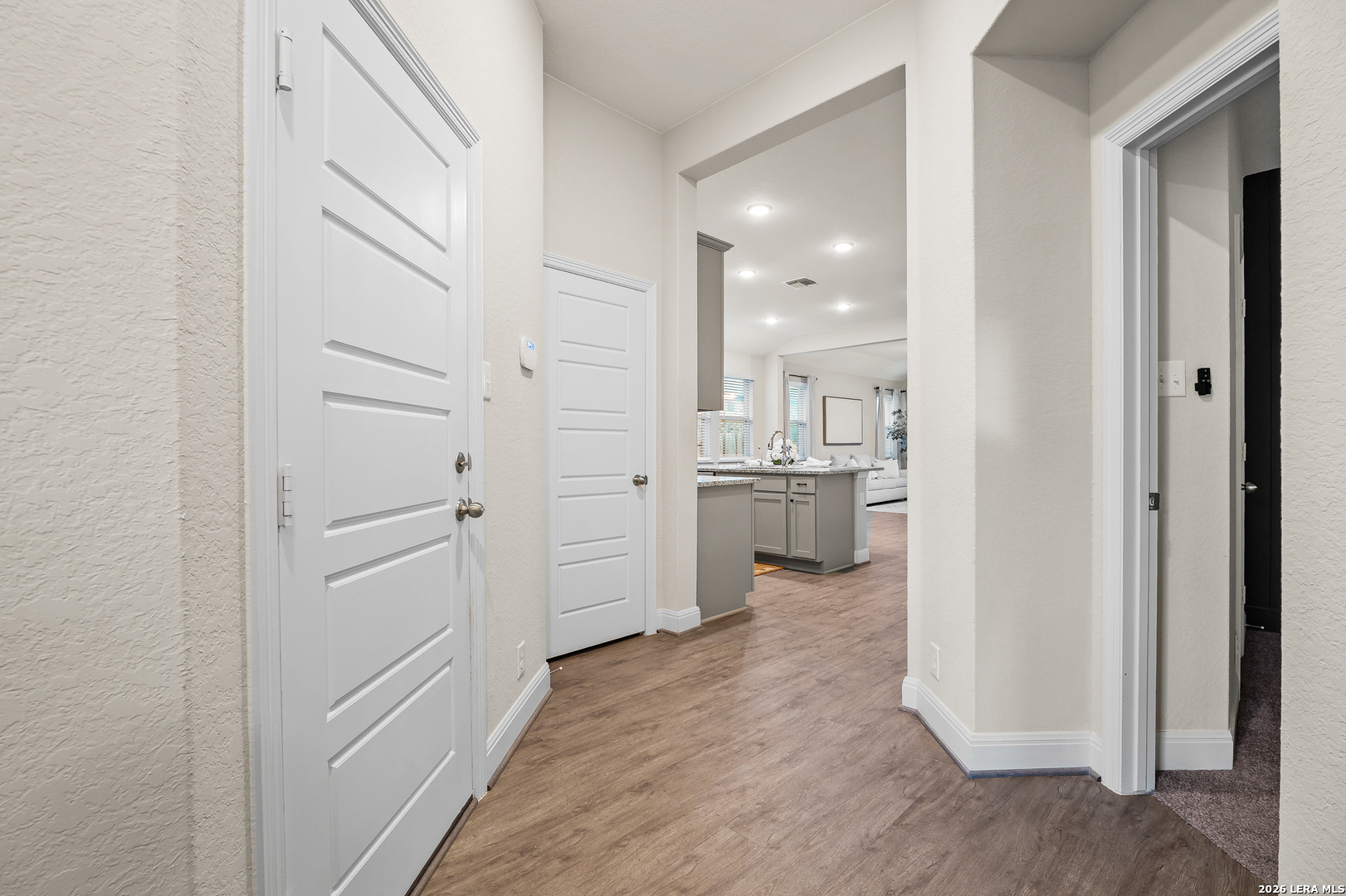 property viewer photo 13