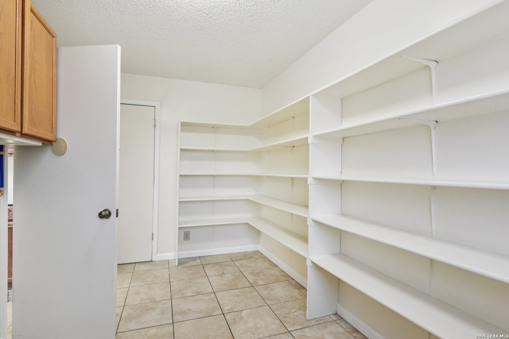 property viewer photo 10