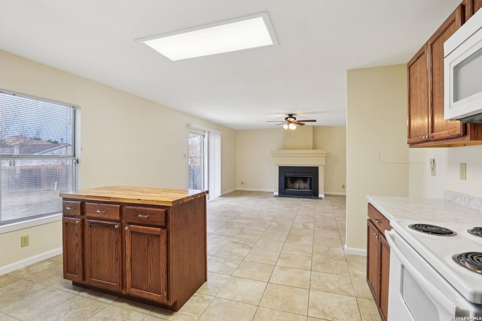property viewer photo 8