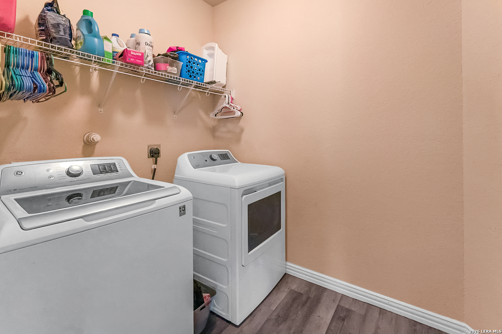 property viewer photo 12