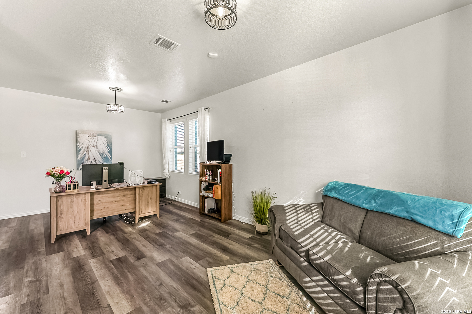 property viewer photo 3