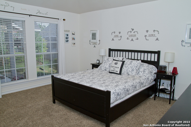 property viewer photo 13