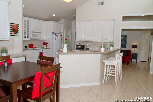 property viewer photo 8