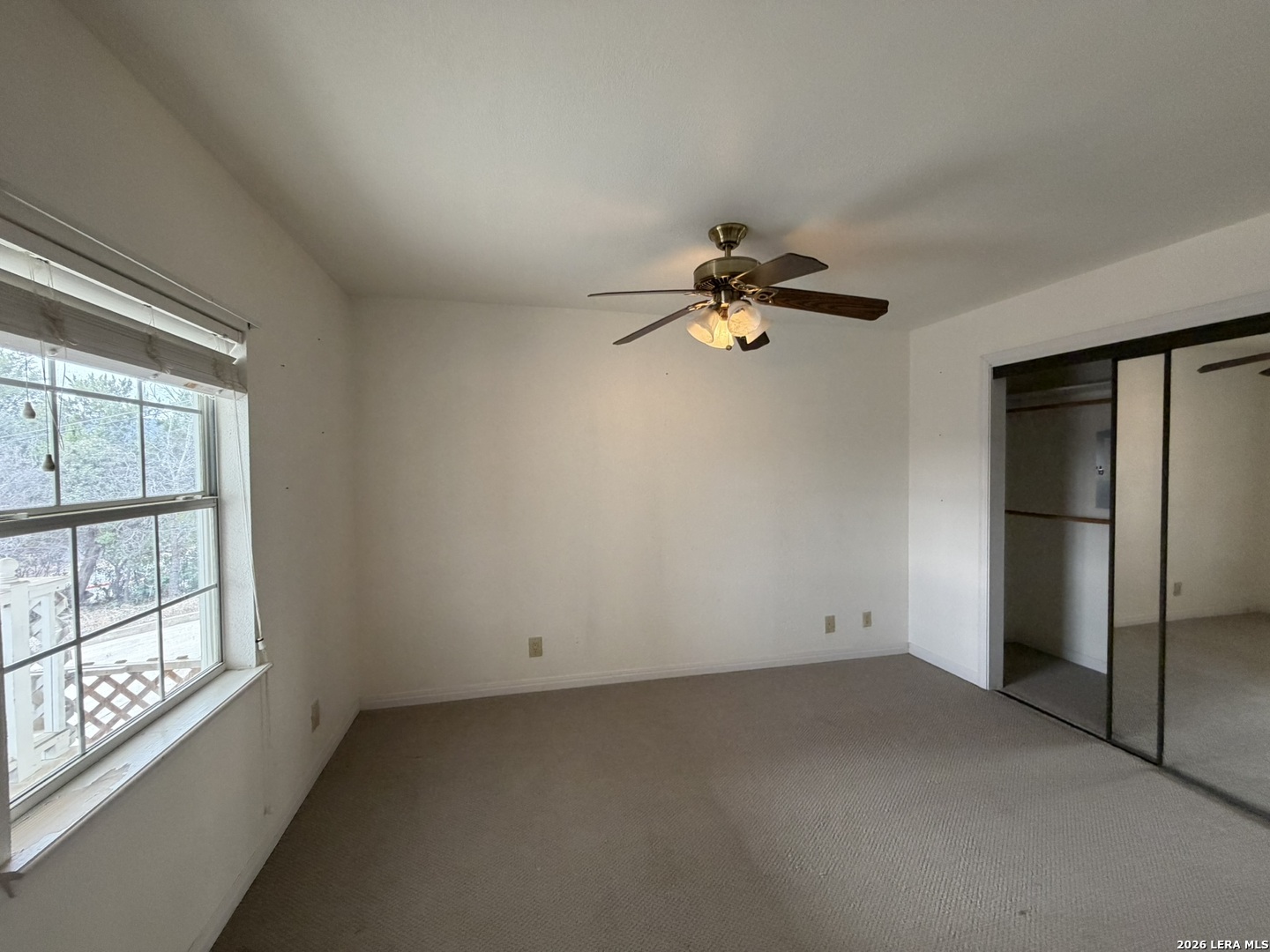 property viewer photo 11