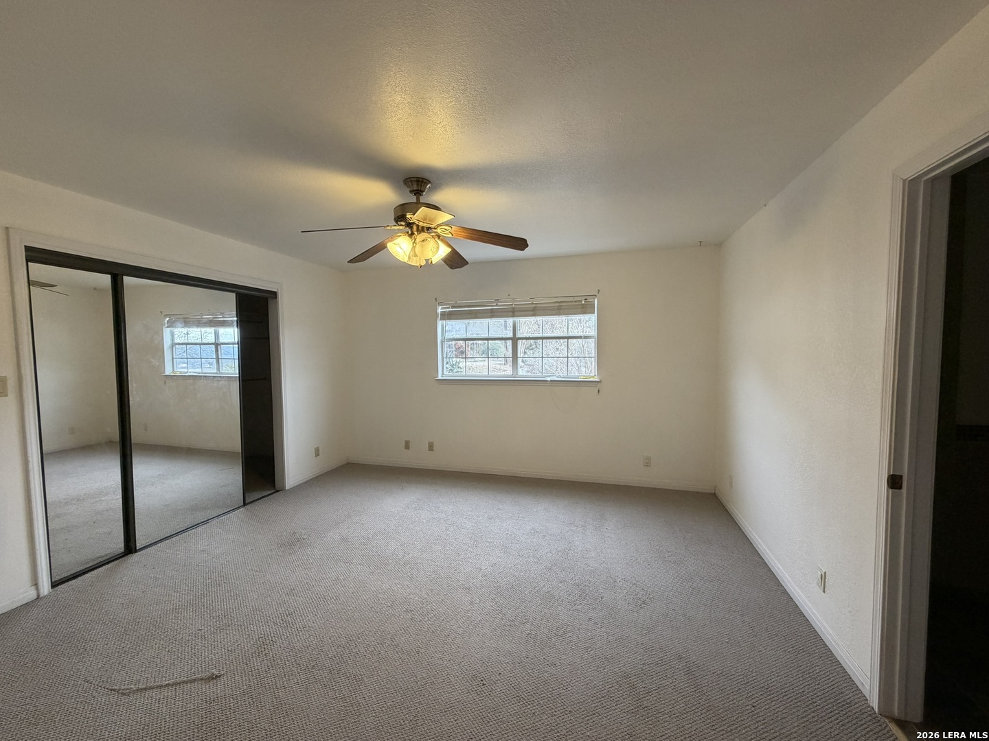 property viewer photo 17
