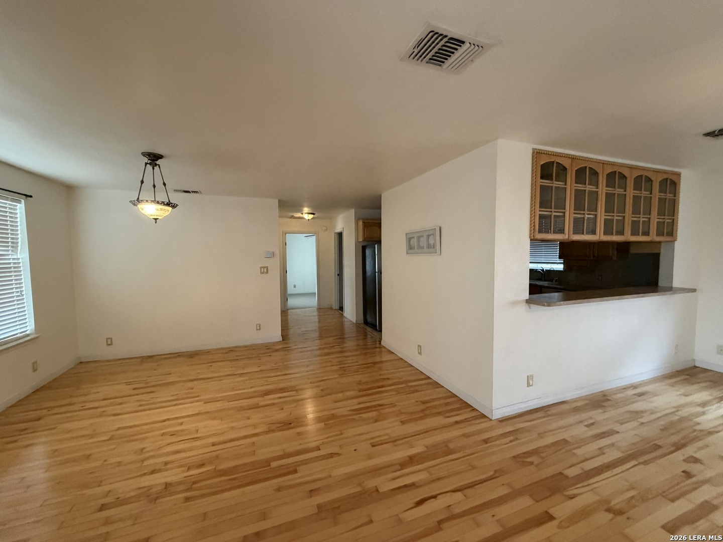 property viewer photo 5