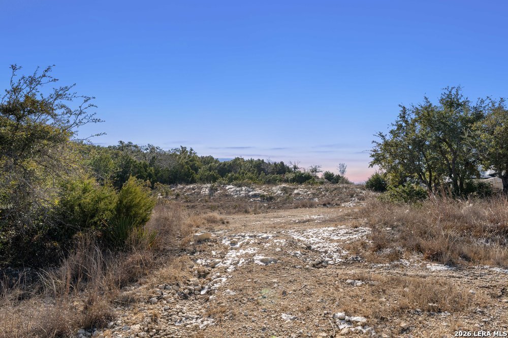 property viewer photo 7