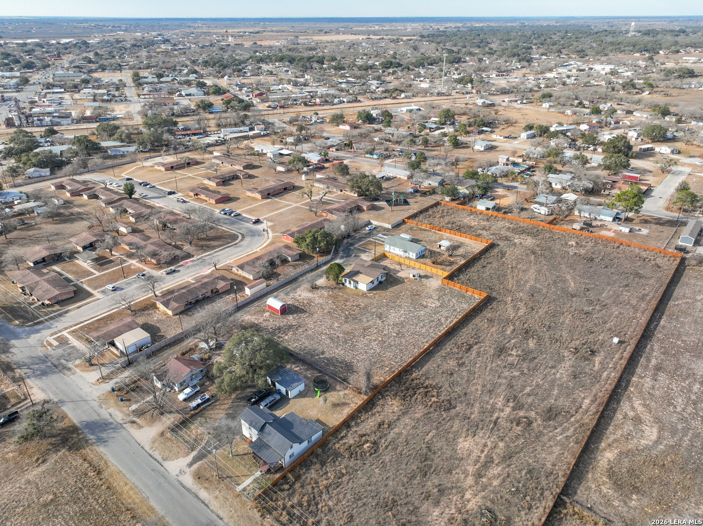 main property photo 22