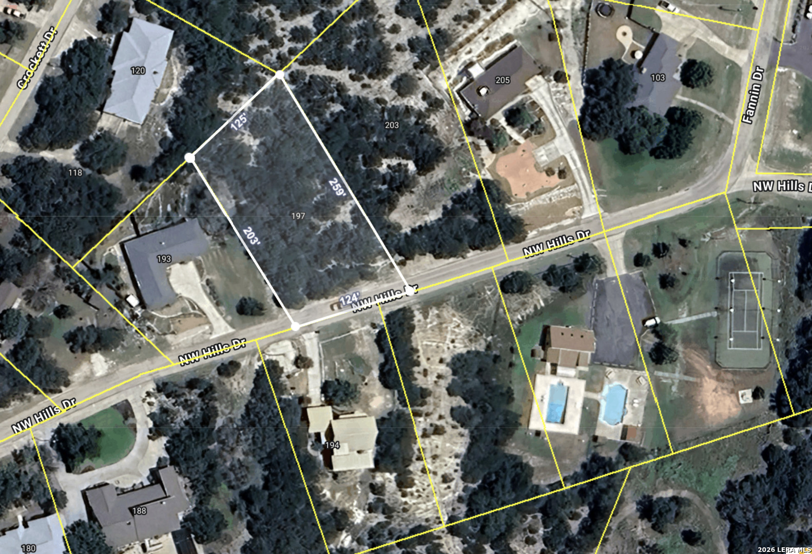 main property photo 16
