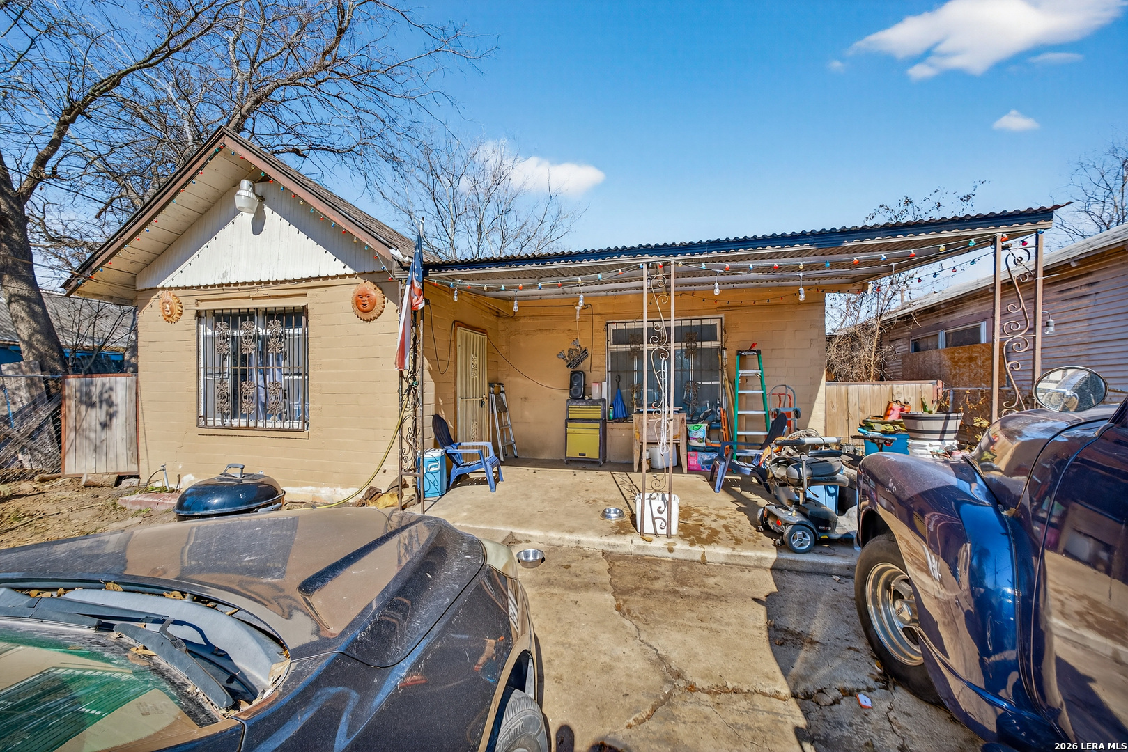 main property photo 2