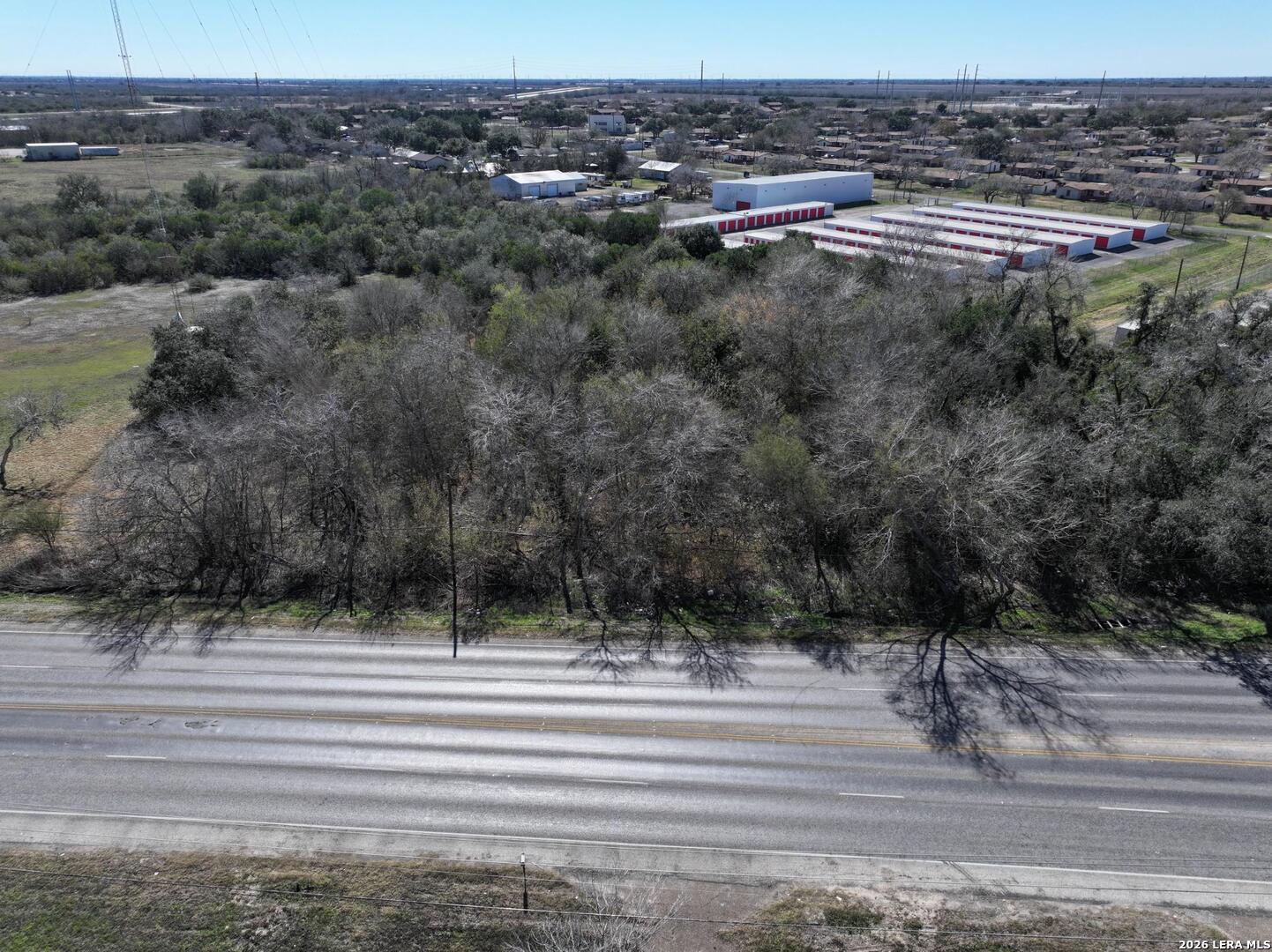 main property photo 23