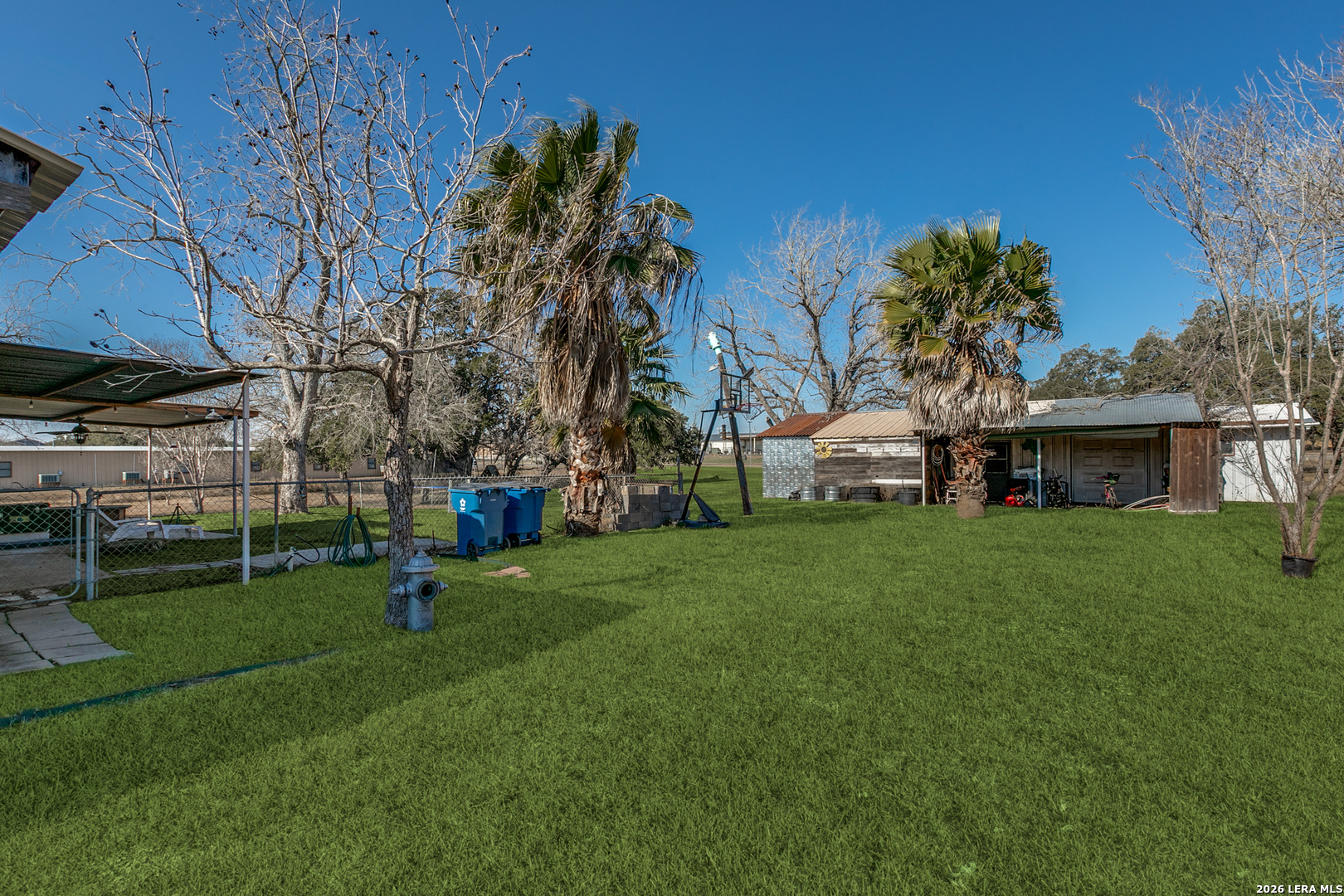 main property photo 39