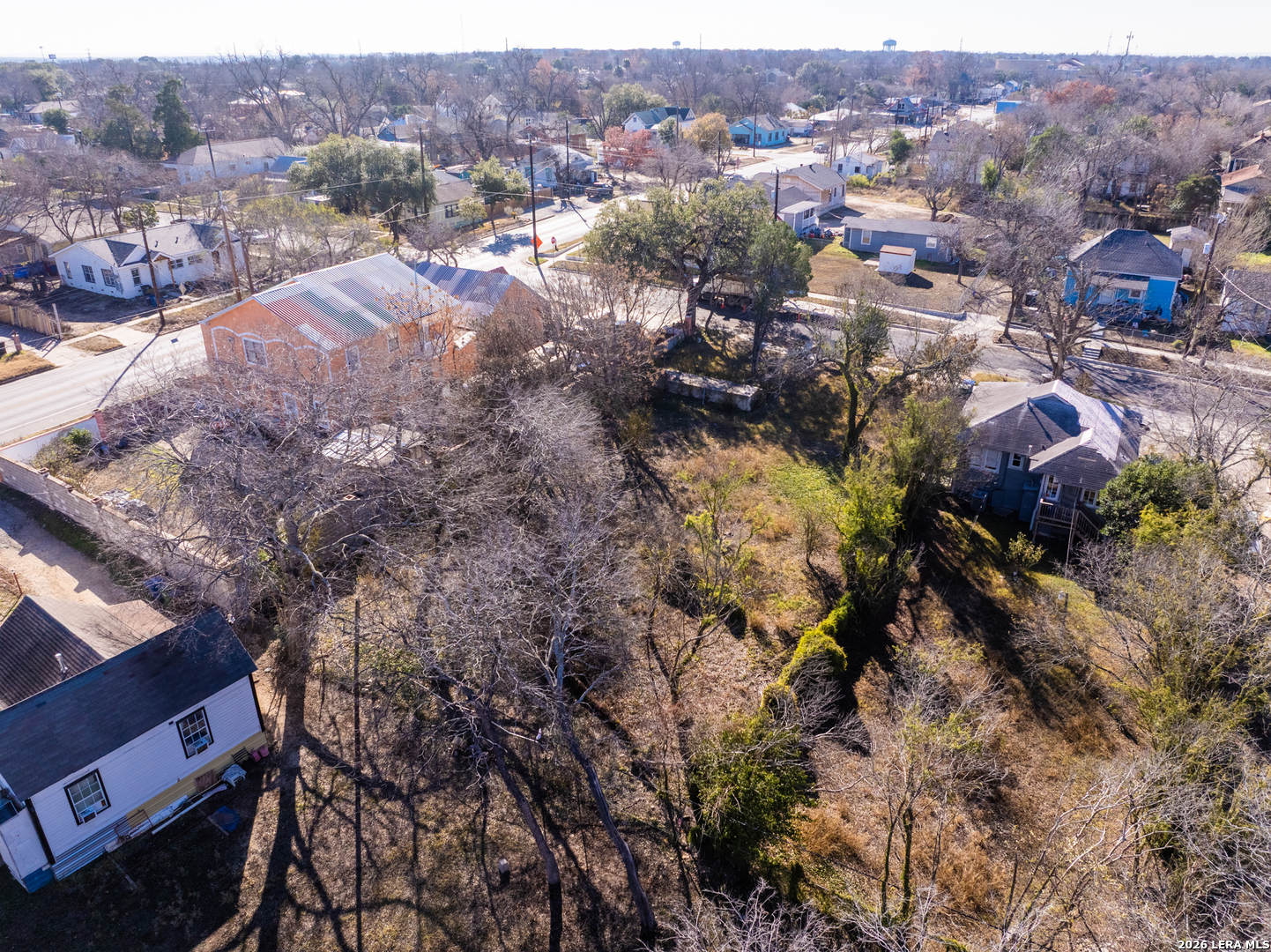 main property photo 17