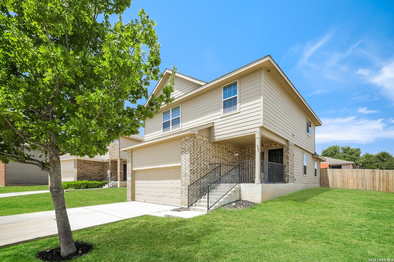 main property photo 13