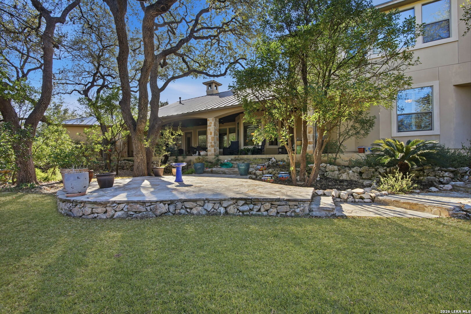 main property photo 40