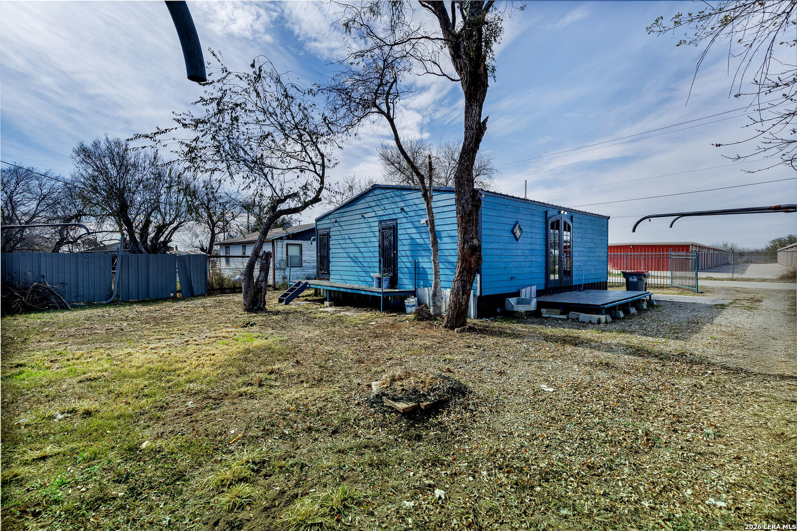 main property photo 15