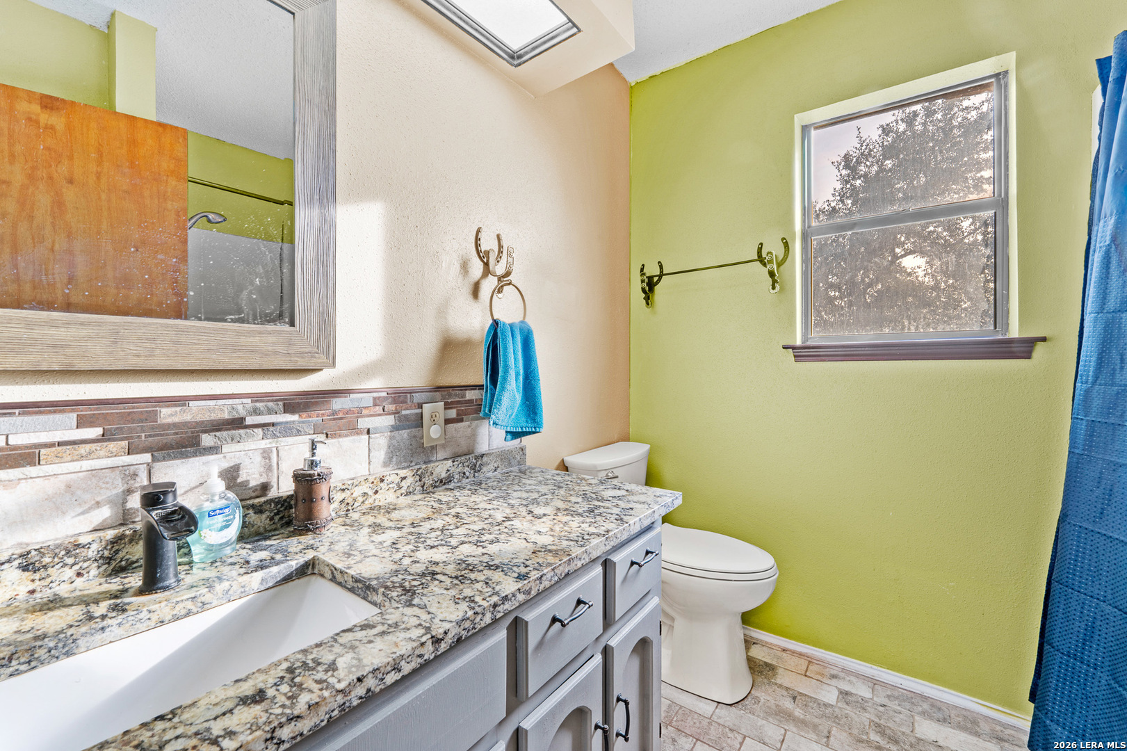 main property photo 24