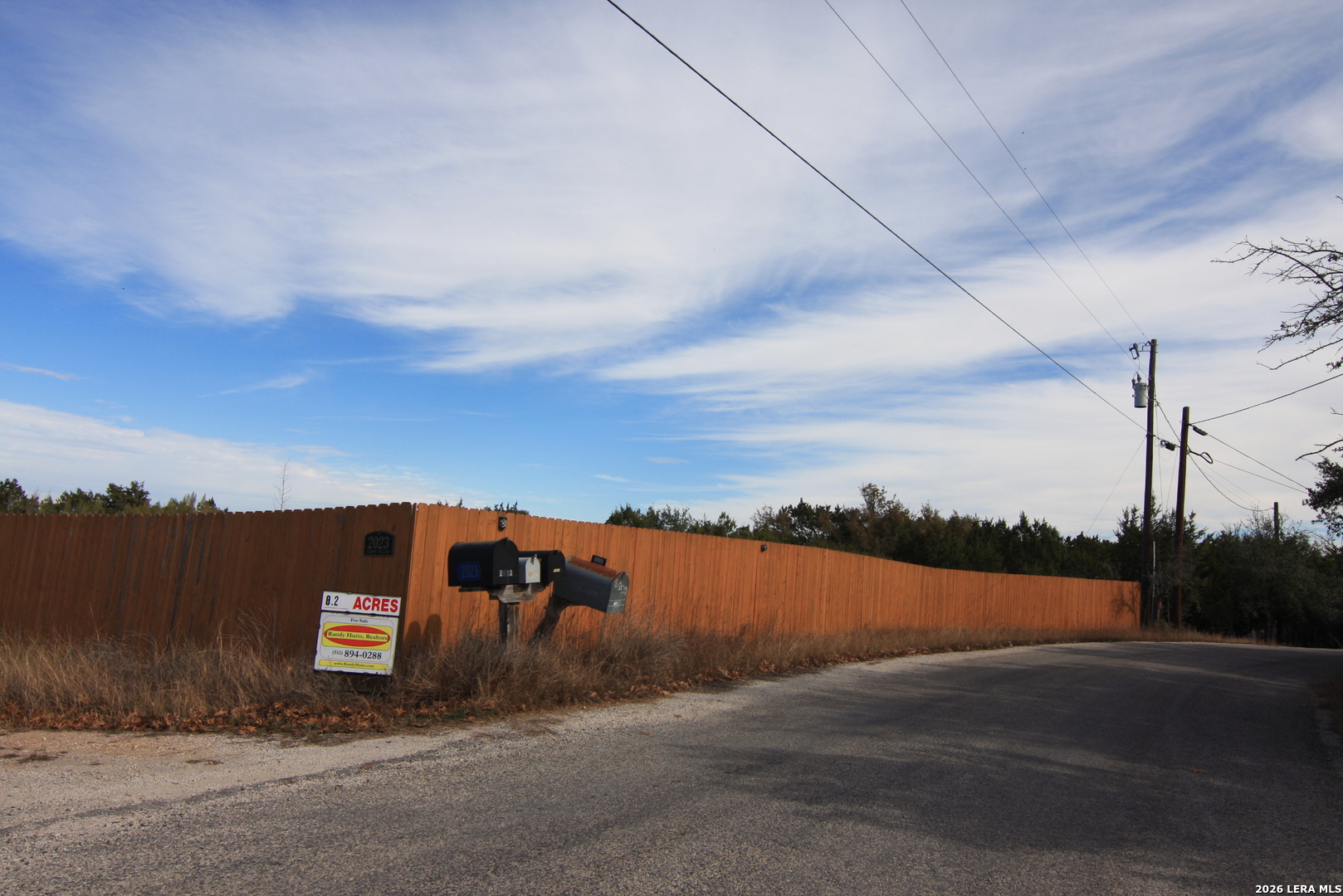 main property photo 17