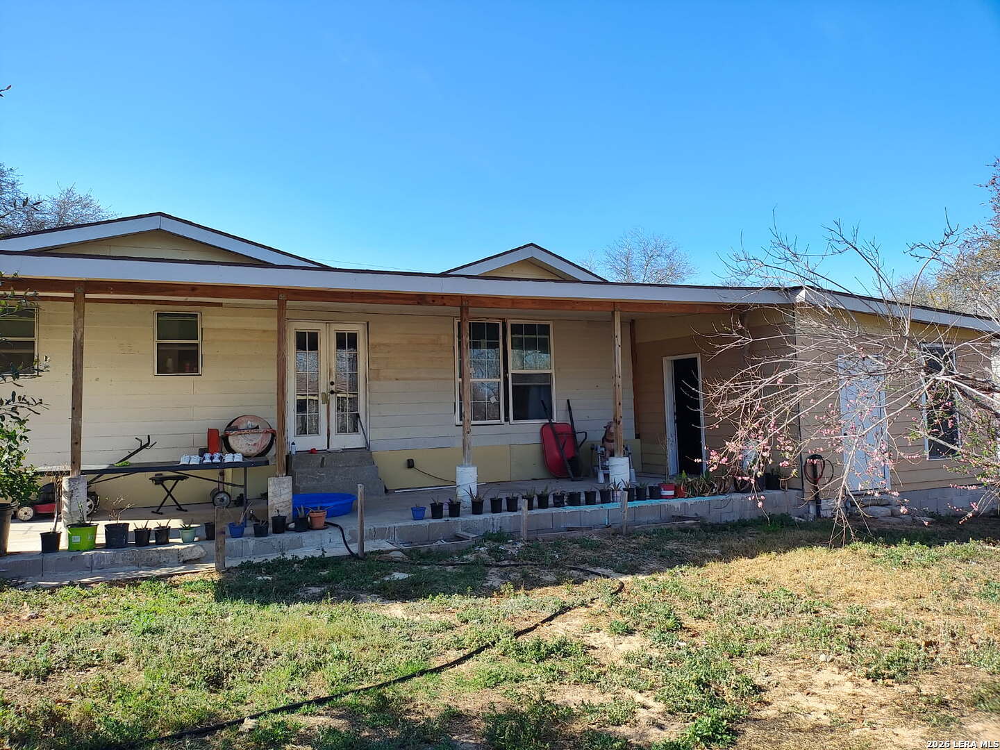 main property photo 18