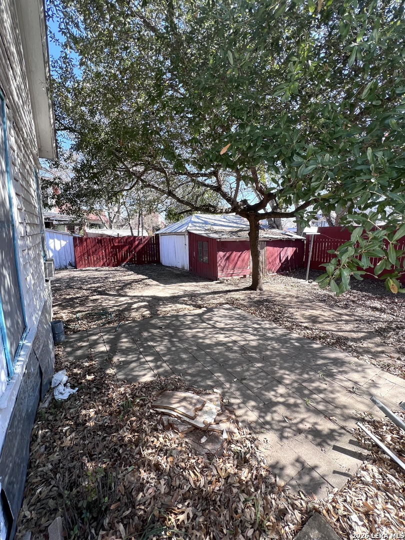 main property photo 15