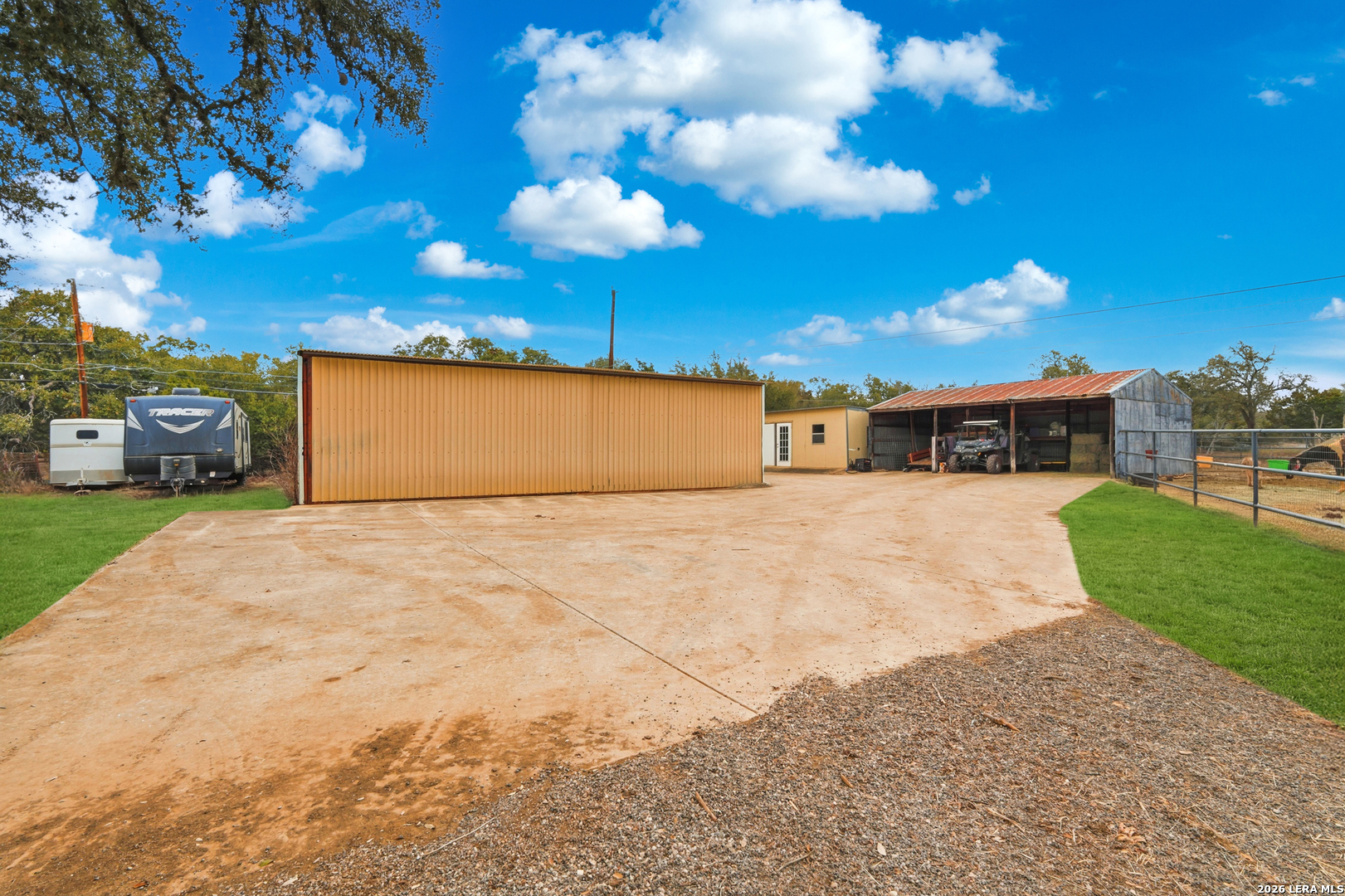 main property photo 39