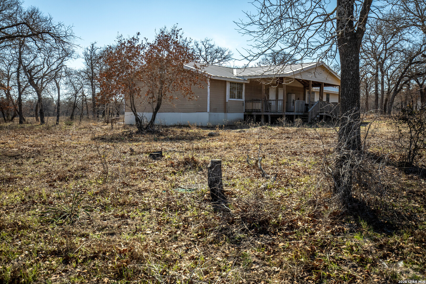 main property photo 40