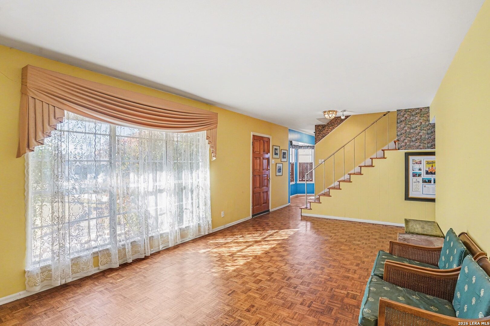 main property photo 3