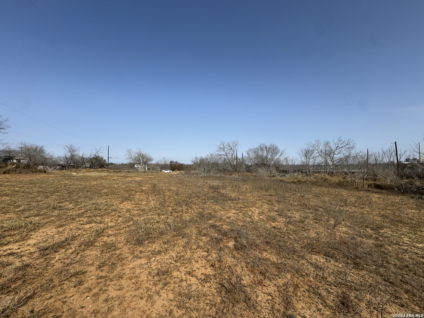 main property photo 6