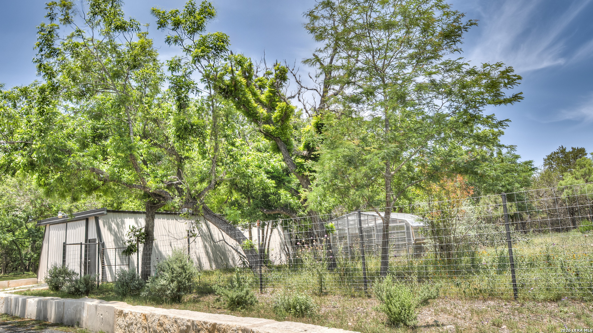 main property photo 21