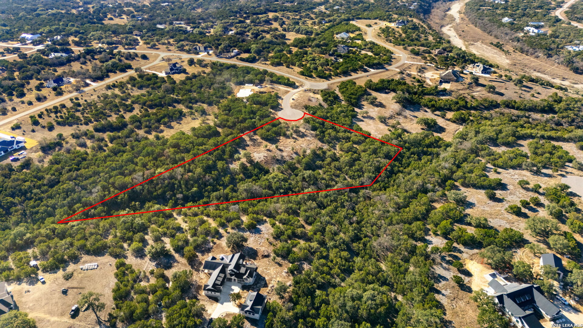 main property photo 12