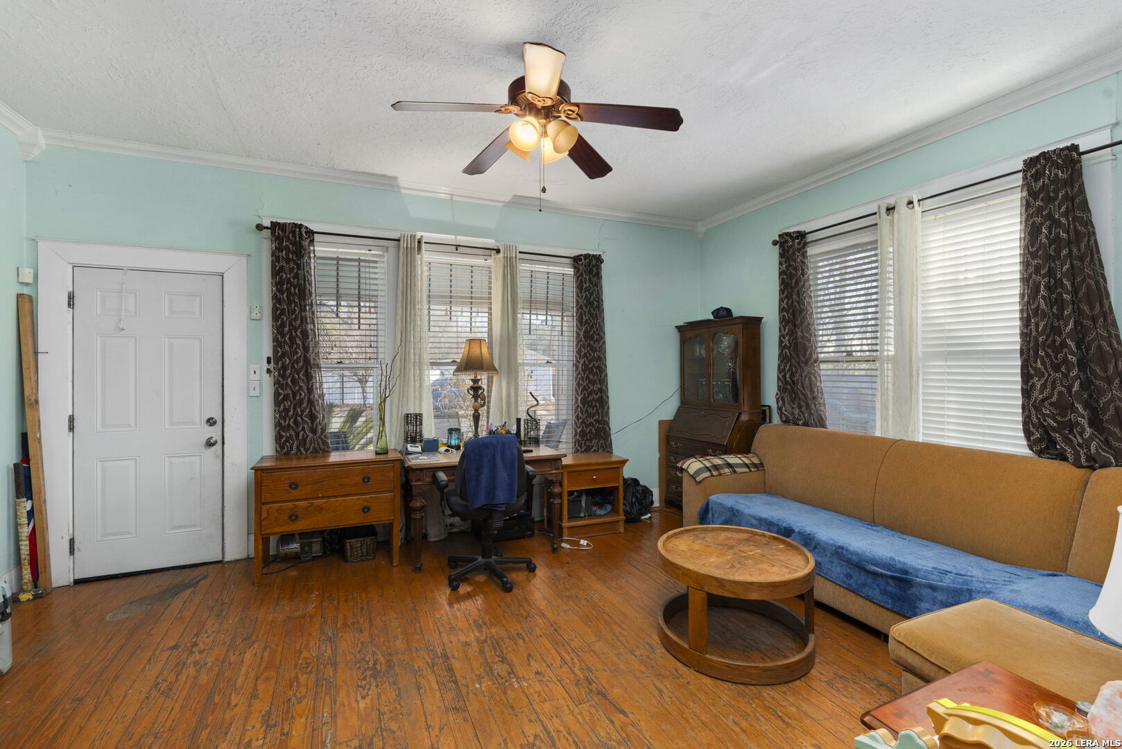main property photo 5