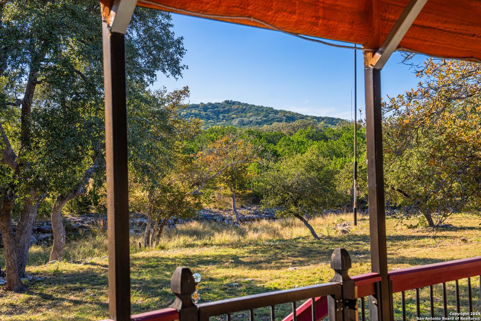 main property photo 6
