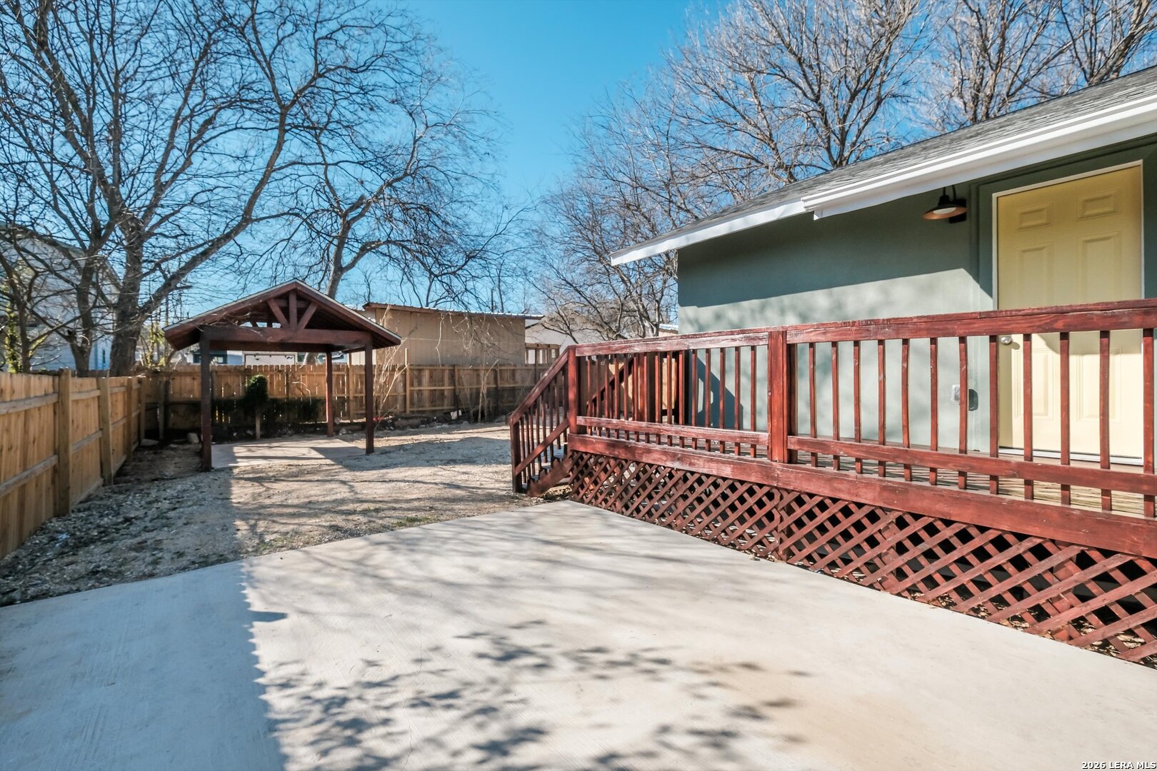 main property photo 21