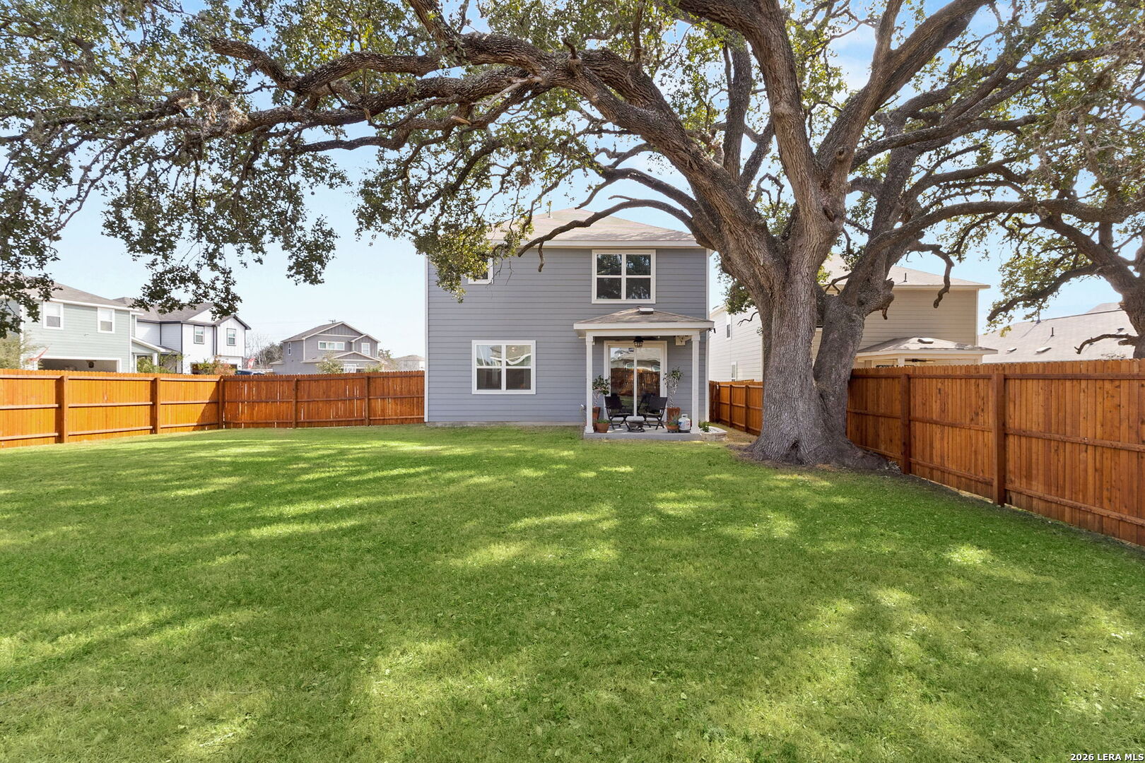 main property photo 24