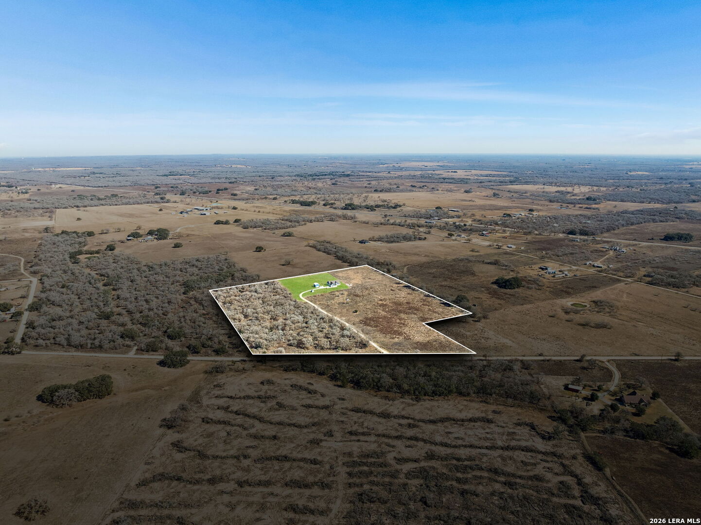 main property photo 4