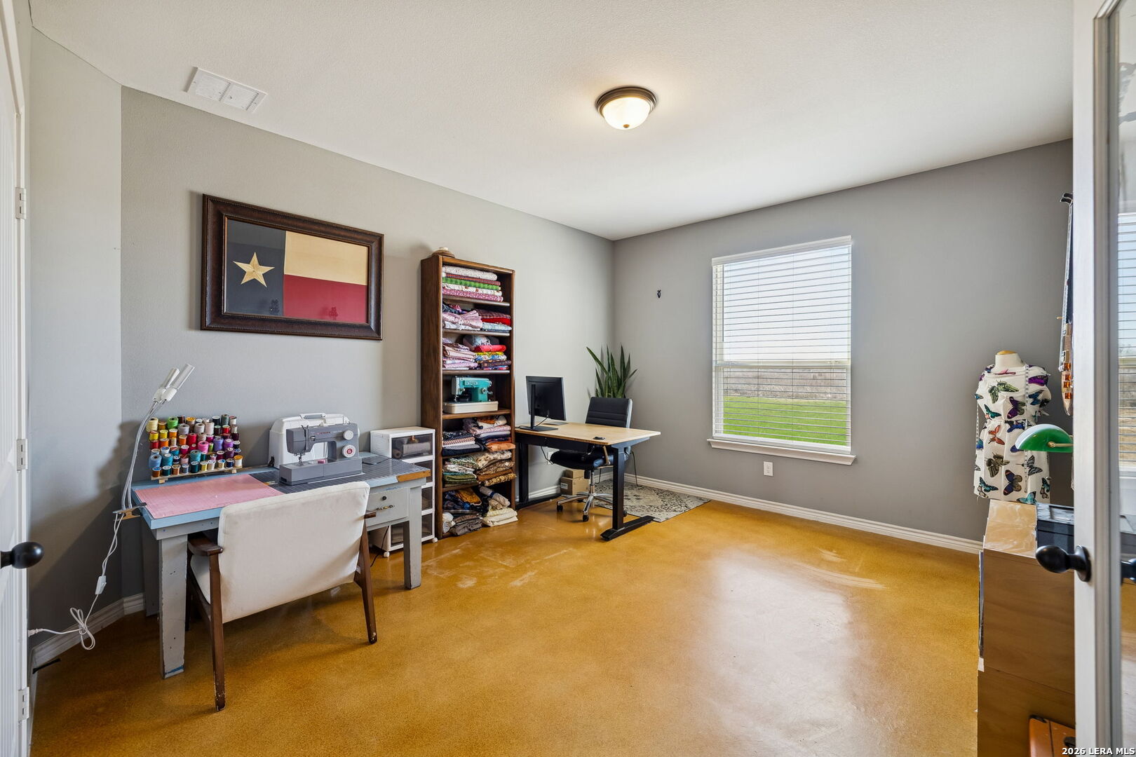 main property photo 18