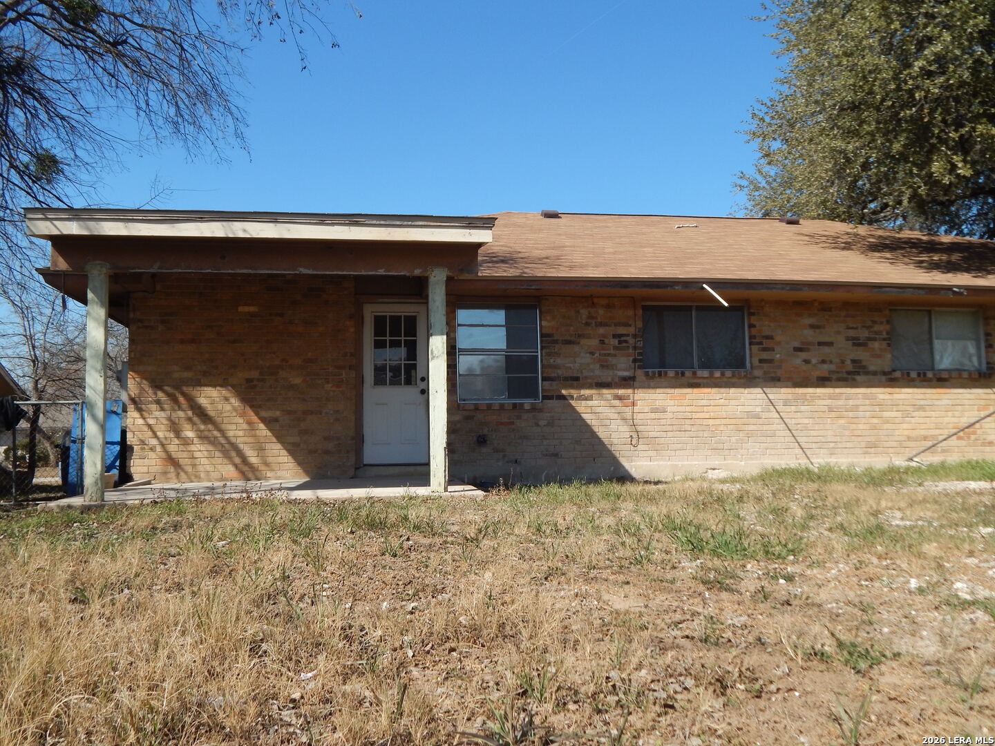 main property photo 8