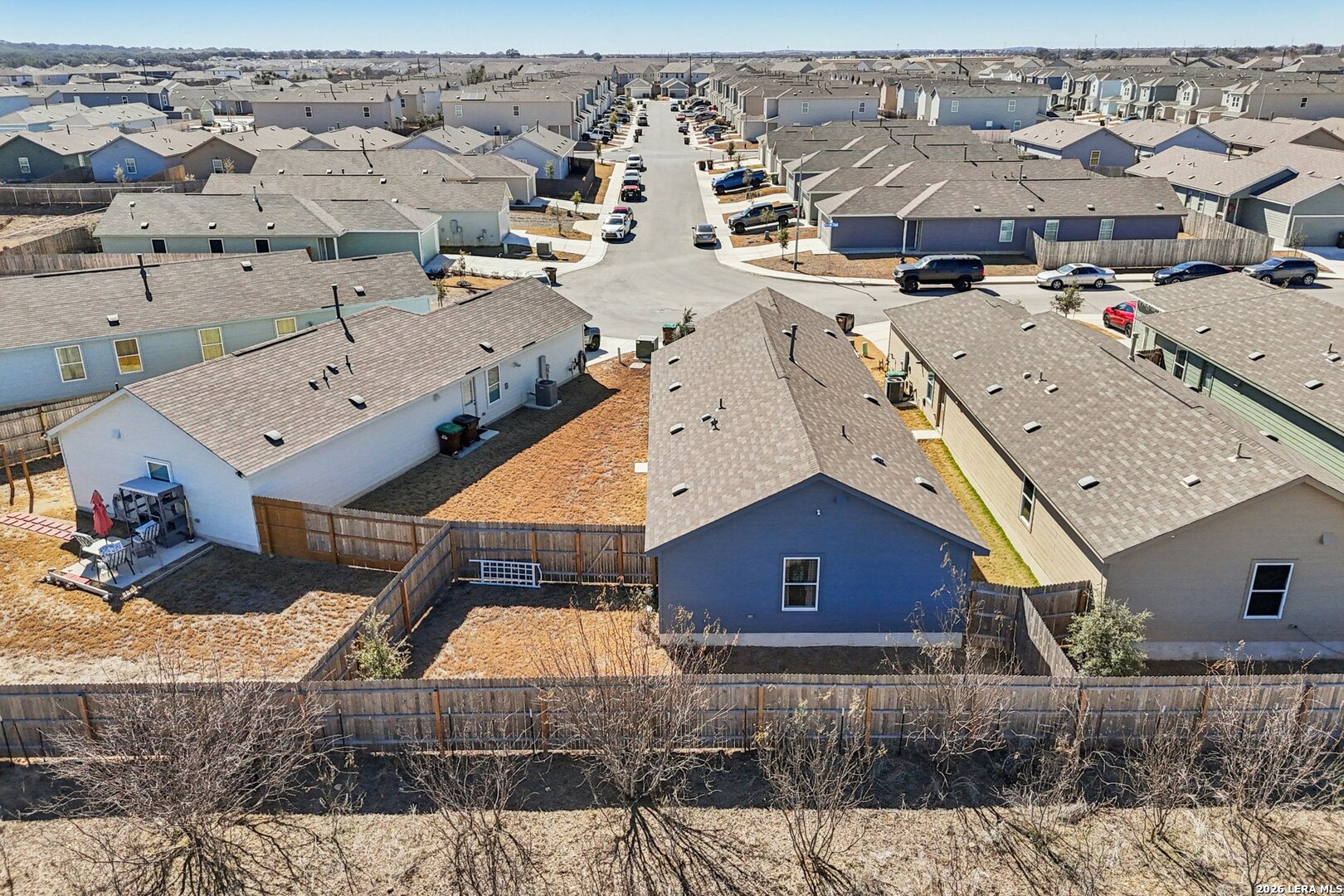 main property photo 25
