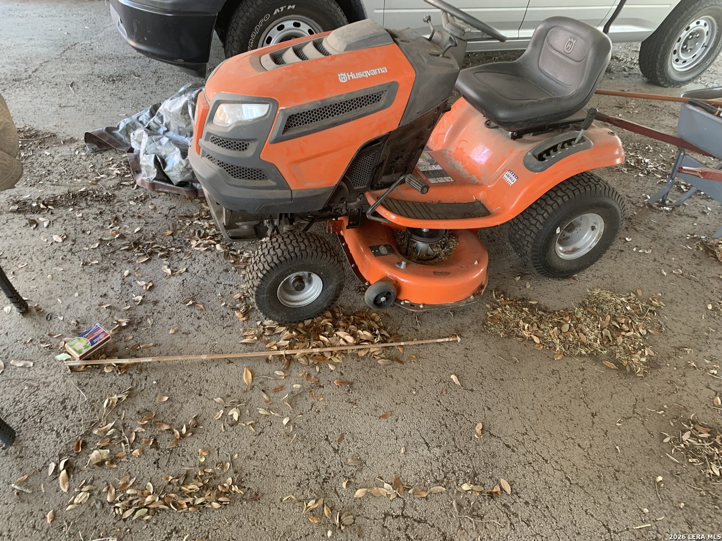 main property photo 34